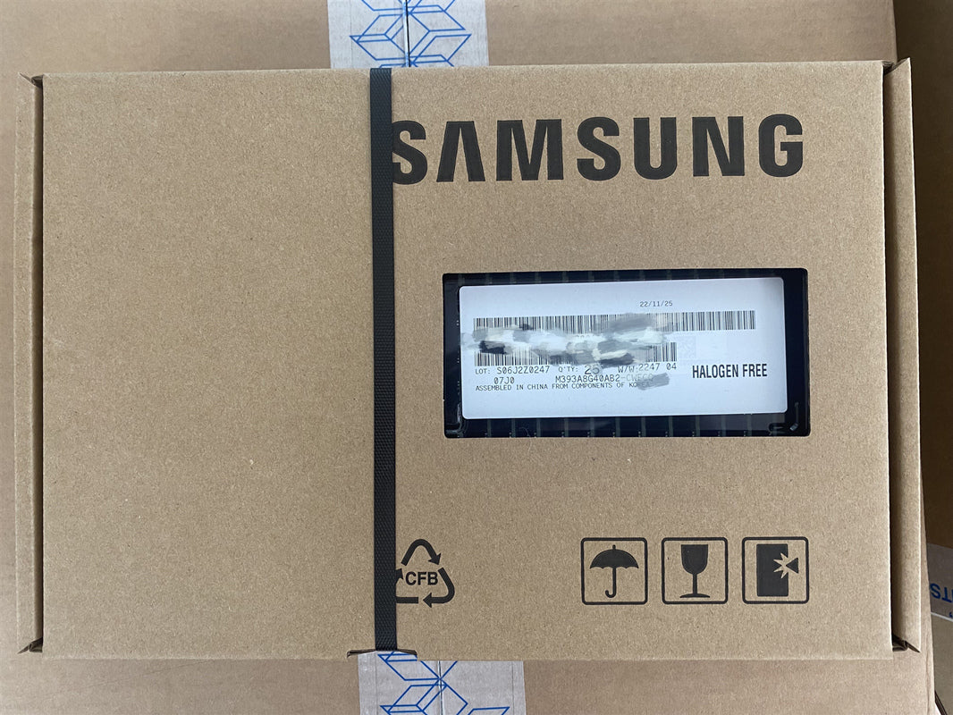 Samsung Memory M393A4K40EB3-CWE RDIMM RECC 3200 32G DDR4